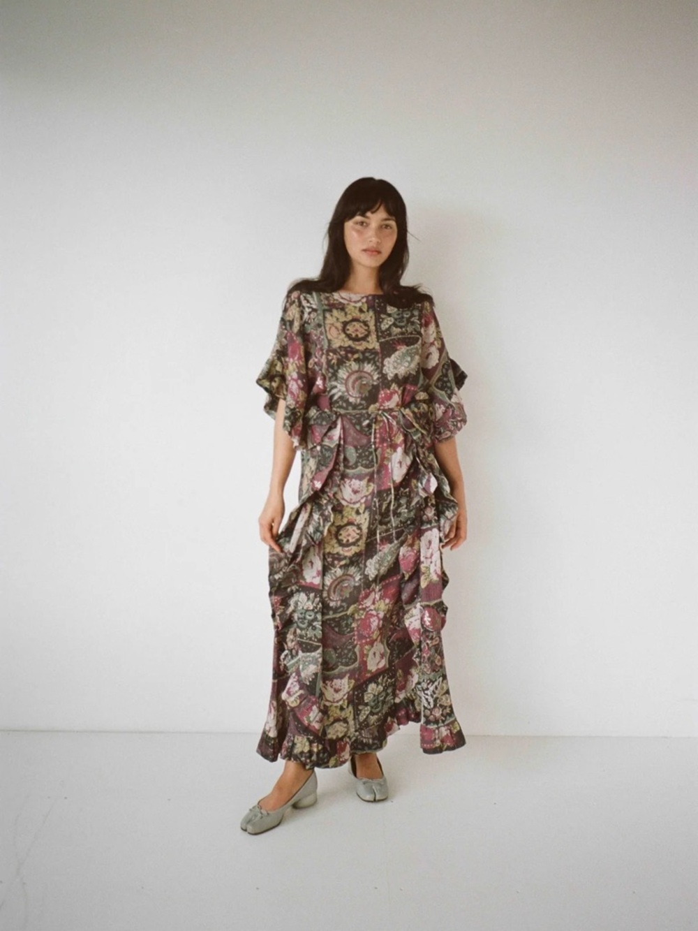 Dazed But Amazed VENUS DRESS IN FLORAL NWT Size 1 (medium)